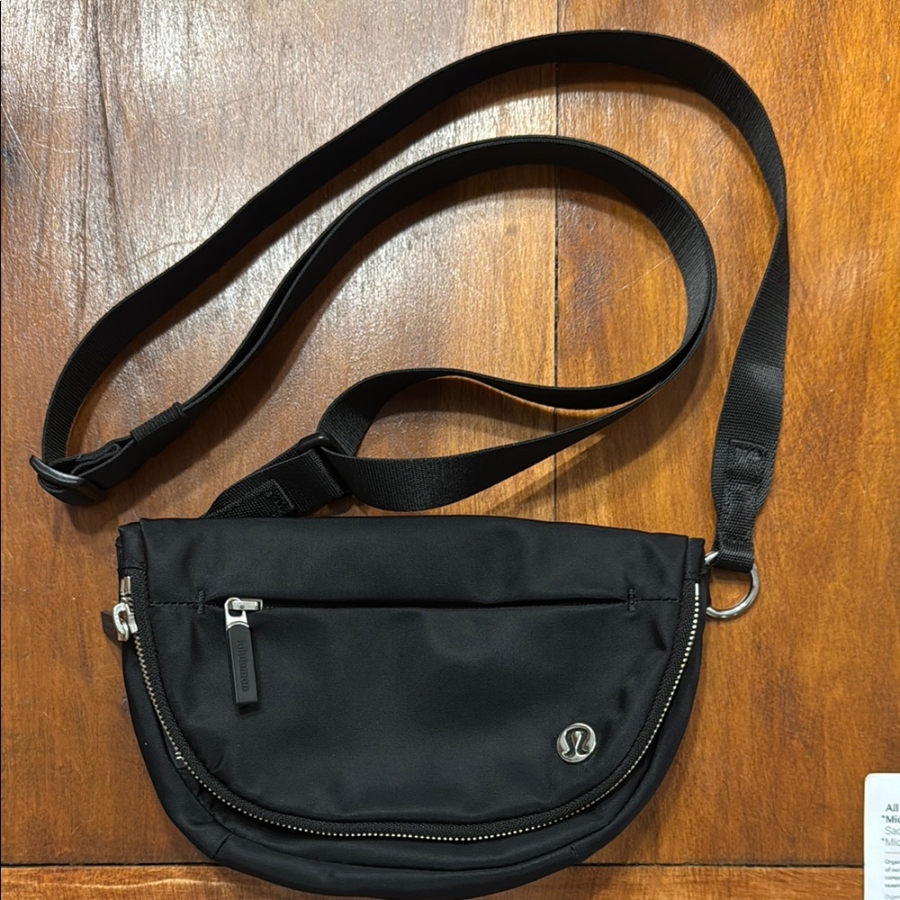 lululemon athletica All Night micro festival bag